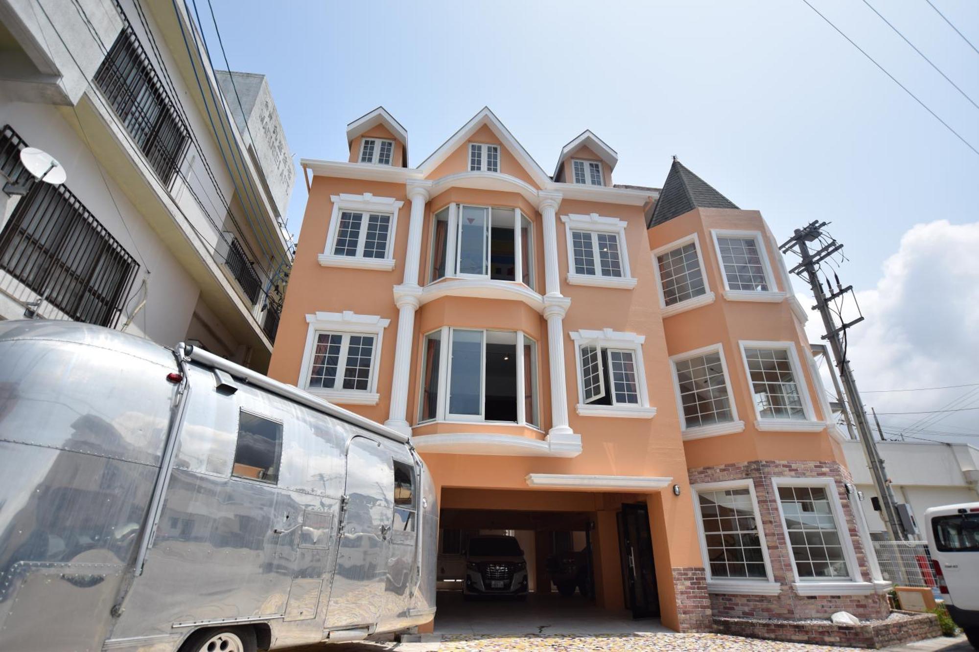 Breaky Hotel Chatan Exterior foto